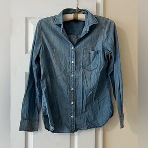 J. Crew women’s long sleeve chambray shirt size 8